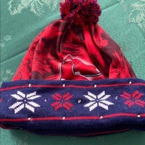 Red Sox Beanie with bling Forever Collectibles very cute & warm fully lined 
C